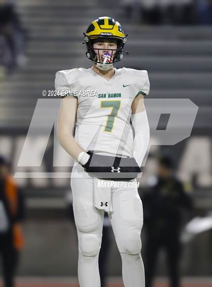 Thumbnail 2 in San Ramon Valley vs. Pittsburg (CIF NCS D1 Final)  photogallery.