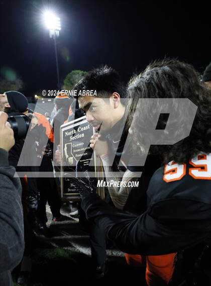 Thumbnail 3 in San Ramon Valley vs. Pittsburg (CIF NCS D1 Final)  photogallery.