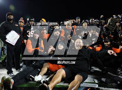 Thumbnail 3 in San Ramon Valley vs. Pittsburg (CIF NCS D1 Final)  photogallery.
