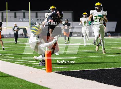 Thumbnail 3 in San Ramon Valley vs. Pittsburg (CIF NCS D1 Final)  photogallery.