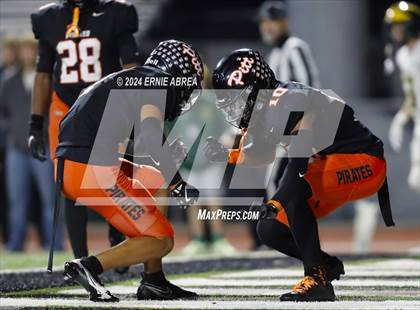 Thumbnail 3 in San Ramon Valley vs. Pittsburg (CIF NCS D1 Final)  photogallery.