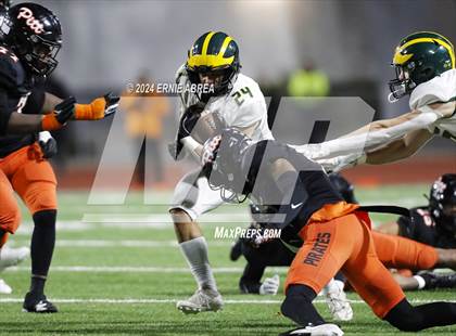 Thumbnail 1 in San Ramon Valley vs. Pittsburg (CIF NCS D1 Final)  photogallery.