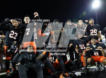 Thumbnail 3 in San Ramon Valley vs. Pittsburg (CIF NCS D1 Final)  photogallery.