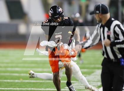 Thumbnail 2 in San Ramon Valley vs. Pittsburg (CIF NCS D1 Final)  photogallery.