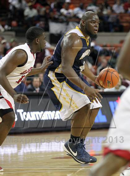 Thumbnail 2 in Terry vs. Arlington Heights (UIL4A Semifinal) photogallery.
