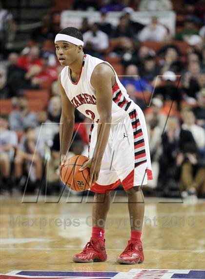 Thumbnail 2 in Terry vs. Arlington Heights (UIL4A Semifinal) photogallery.
