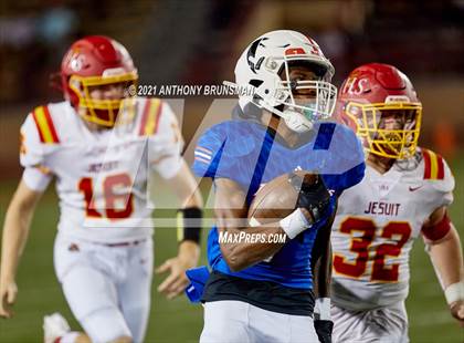 Thumbnail 2 in Jesuit @ Christian Brothers photogallery.