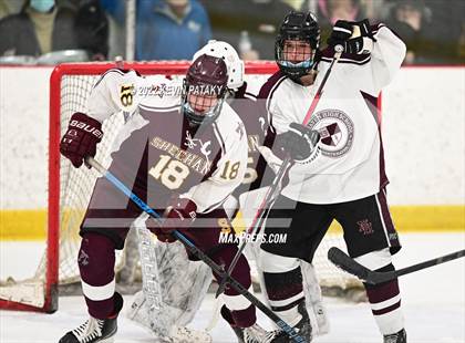 Thumbnail 3 in Sheehan @ North Haven photogallery.