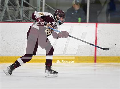 Thumbnail 3 in Sheehan @ North Haven photogallery.