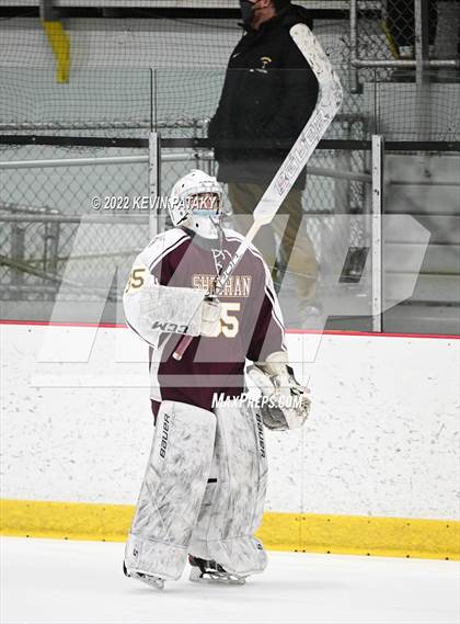 Thumbnail 3 in Sheehan @ North Haven photogallery.
