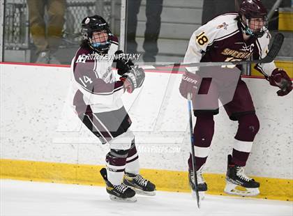 Thumbnail 2 in Sheehan @ North Haven photogallery.