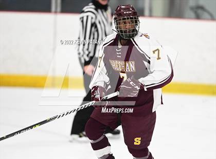Thumbnail 3 in Sheehan @ North Haven photogallery.