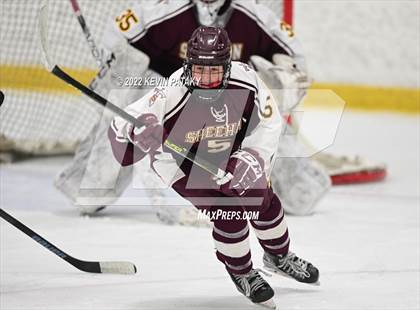 Thumbnail 3 in Sheehan @ North Haven photogallery.