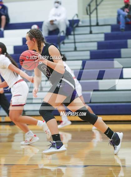 Thumbnail 2 in Riverton vs. East (Charger Winter Classic) photogallery.
