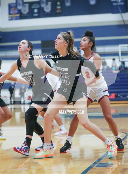 Thumbnail 3 in Riverton vs. East (Charger Winter Classic) photogallery.