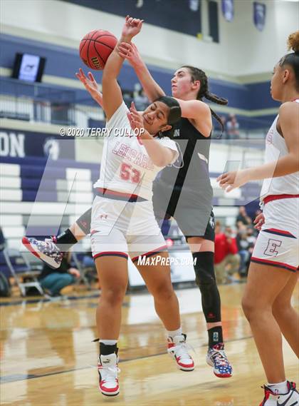 Thumbnail 2 in Riverton vs. East (Charger Winter Classic) photogallery.
