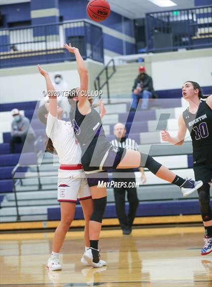 Thumbnail 3 in Riverton vs. East (Charger Winter Classic) photogallery.