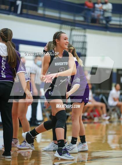 Thumbnail 1 in Riverton vs. East (Charger Winter Classic) photogallery.