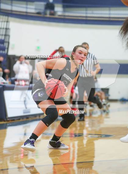 Thumbnail 3 in Riverton vs. East (Charger Winter Classic) photogallery.