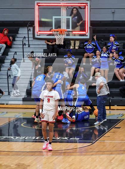 Thumbnail 3 in St. Pauls vs. Red Springs (2023 Robeson County Shootout) photogallery.