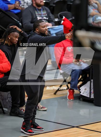 Thumbnail 1 in St. Pauls vs. Red Springs (2023 Robeson County Shootout) photogallery.