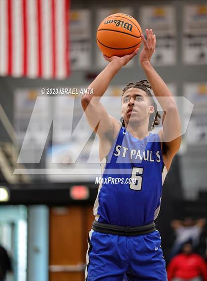 Thumbnail 2 in St. Pauls vs. Red Springs (2023 Robeson County Shootout) photogallery.
