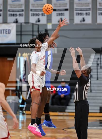 Thumbnail 2 in St. Pauls vs. Red Springs (2023 Robeson County Shootout) photogallery.