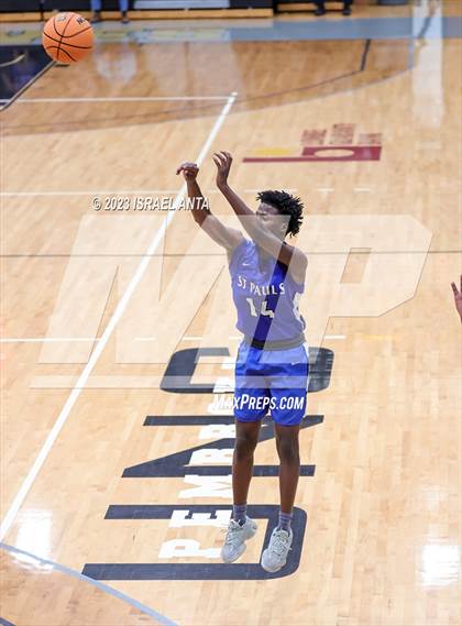 Thumbnail 2 in St. Pauls vs. Red Springs (2023 Robeson County Shootout) photogallery.