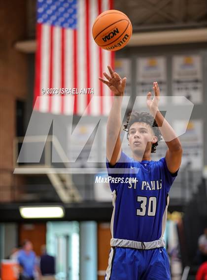 Thumbnail 3 in St. Pauls vs. Red Springs (2023 Robeson County Shootout) photogallery.