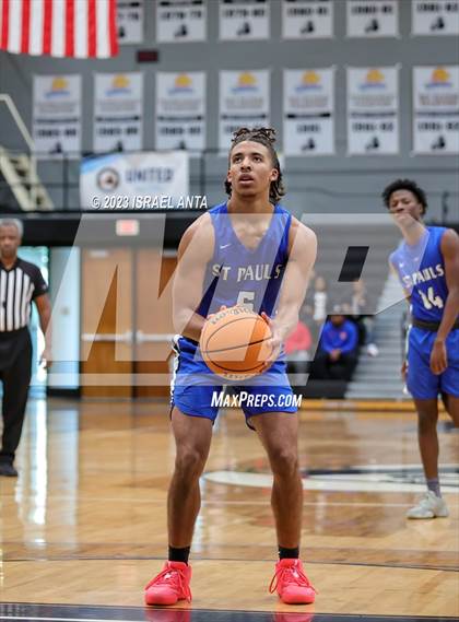 Thumbnail 2 in St. Pauls vs. Red Springs (2023 Robeson County Shootout) photogallery.