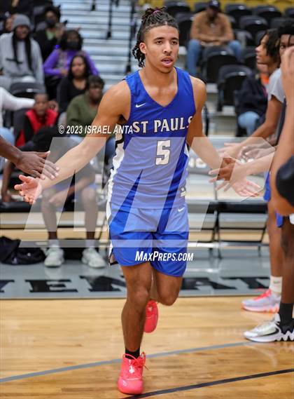 Thumbnail 1 in St. Pauls vs. Red Springs (2023 Robeson County Shootout) photogallery.