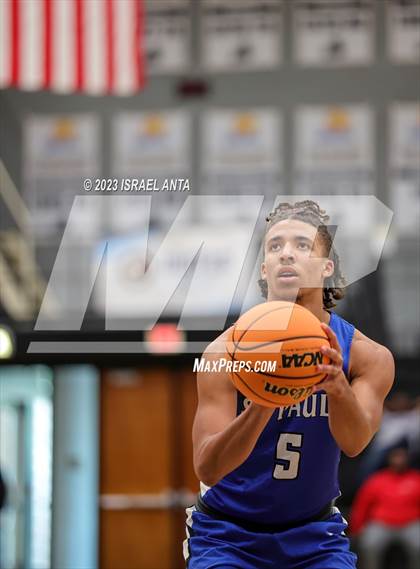 Thumbnail 1 in St. Pauls vs. Red Springs (2023 Robeson County Shootout) photogallery.