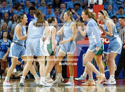 Thumbnail 2 in Skutt Catholic vs. Elkhorn North (NSAA Class B Final) photogallery.