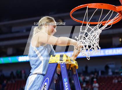 Thumbnail 1 in Skutt Catholic vs. Elkhorn North (NSAA Class B Final) photogallery.