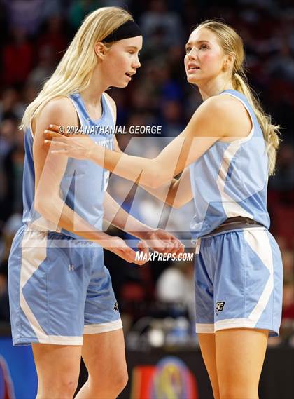 Thumbnail 1 in Skutt Catholic vs. Elkhorn North (NSAA Class B Final) photogallery.