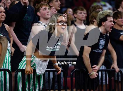 Thumbnail 2 in Skutt Catholic vs. Elkhorn North (NSAA Class B Final) photogallery.