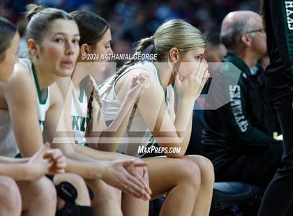 Thumbnail 3 in Skutt Catholic vs. Elkhorn North (NSAA Class B Final) photogallery.