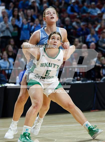 Thumbnail 2 in Skutt Catholic vs. Elkhorn North (NSAA Class B Final) photogallery.