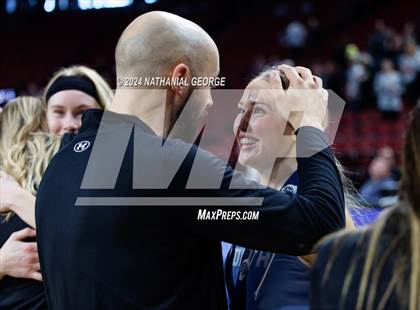 Thumbnail 2 in Skutt Catholic vs. Elkhorn North (NSAA Class B Final) photogallery.
