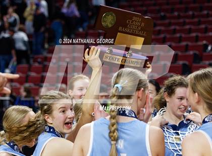 Thumbnail 3 in Skutt Catholic vs. Elkhorn North (NSAA Class B Final) photogallery.