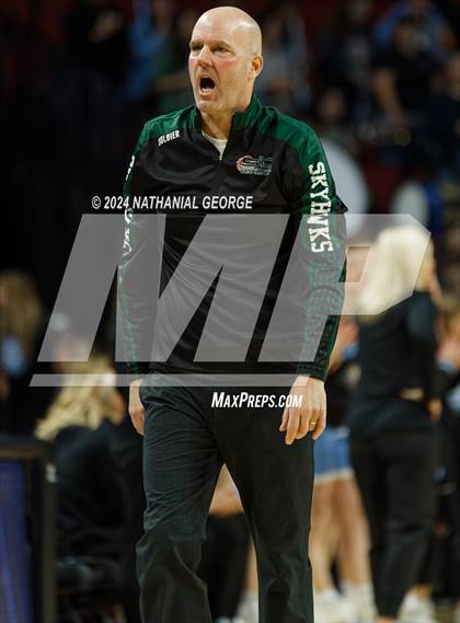 Thumbnail 2 in Skutt Catholic vs. Elkhorn North (NSAA Class B Final) photogallery.