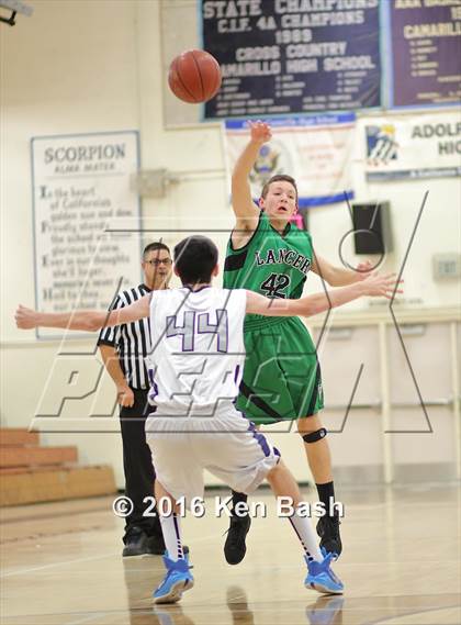 Thumbnail 1 in Thousand Oaks @ Camarillo photogallery.