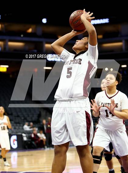 Thumbnail 2 in Eastside College Prep vs Rolling Hills Prep (CIF State D5 Final) photogallery.