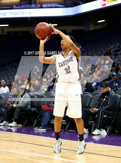 Thumbnail 3 in Eastside College Prep vs Rolling Hills Prep (CIF State D5 Final) photogallery.
