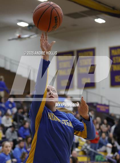 Thumbnail 1 in Homestead vs. Hamilton Southeastern (IHSAA 4A Marion Regional)  photogallery.