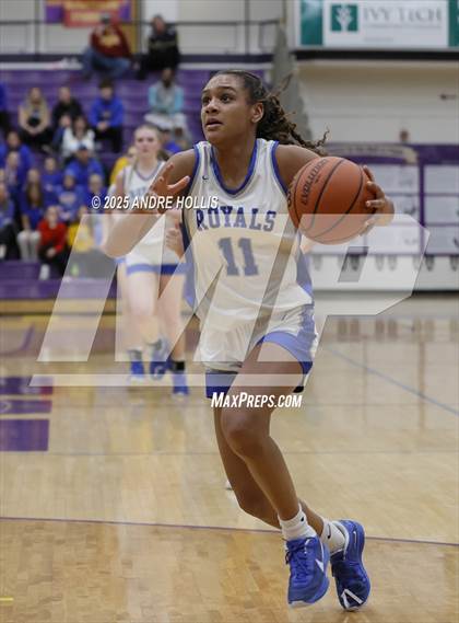 Thumbnail 1 in Homestead vs. Hamilton Southeastern (IHSAA 4A Marion Regional)  photogallery.