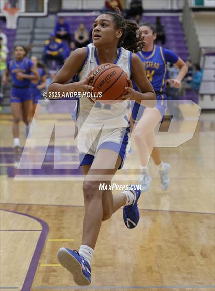 Thumbnail 2 in Homestead vs. Hamilton Southeastern (IHSAA 4A Marion Regional)  photogallery.