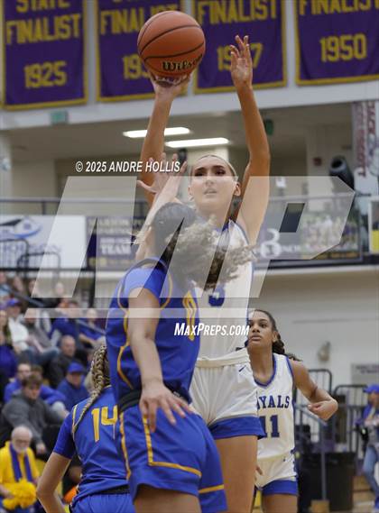 Thumbnail 1 in Homestead vs. Hamilton Southeastern (IHSAA 4A Marion Regional)  photogallery.