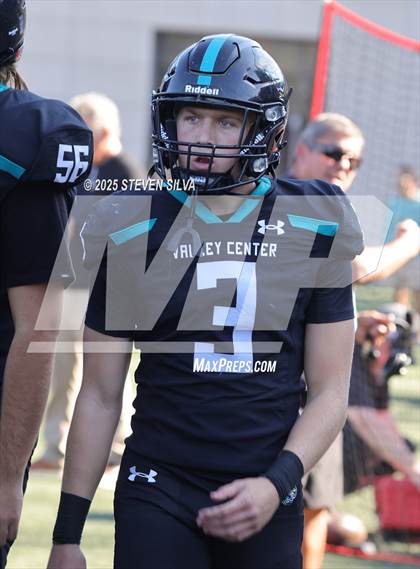 Thumbnail 1 in Eastlake vs. Valley Center (CIF SDS Division 4 Final) photogallery.