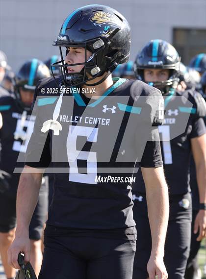 Thumbnail 2 in Eastlake vs. Valley Center (CIF SDS Division 4 Final) photogallery.